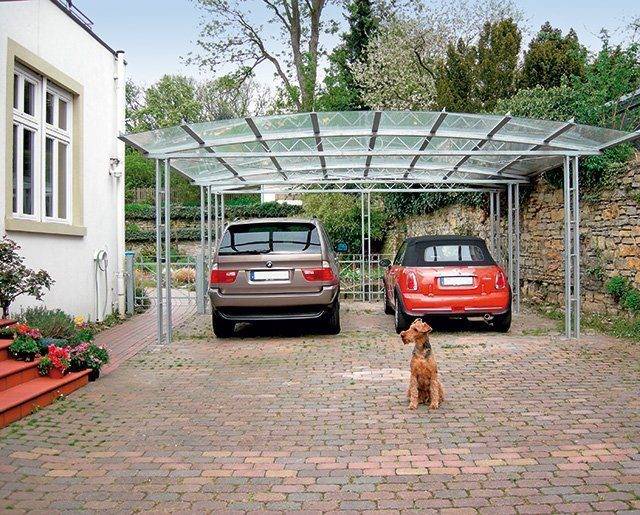 Carports und Garagen für einen oder mehr PKWs