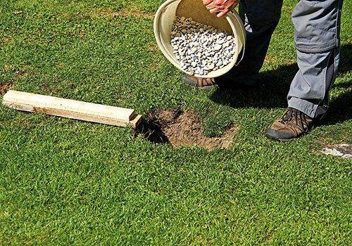 Garten: Aluminium-Zaun aufbauen