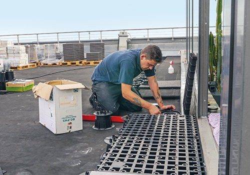 Flachdach mit neuem Terrassensystem