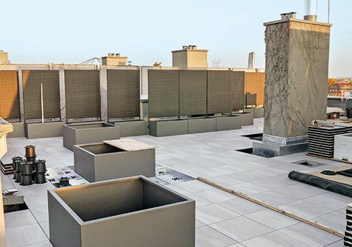 Flachdach mit neuem Terrassensystem