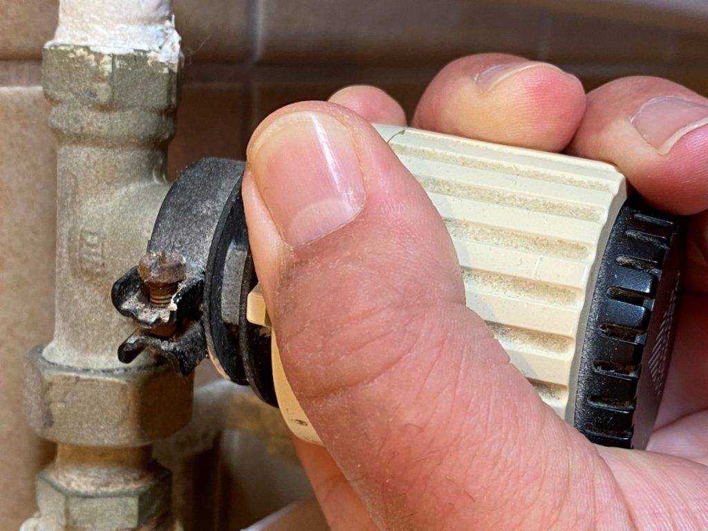 Homematic IP starter Set Heizkörper Thermostat wechseln