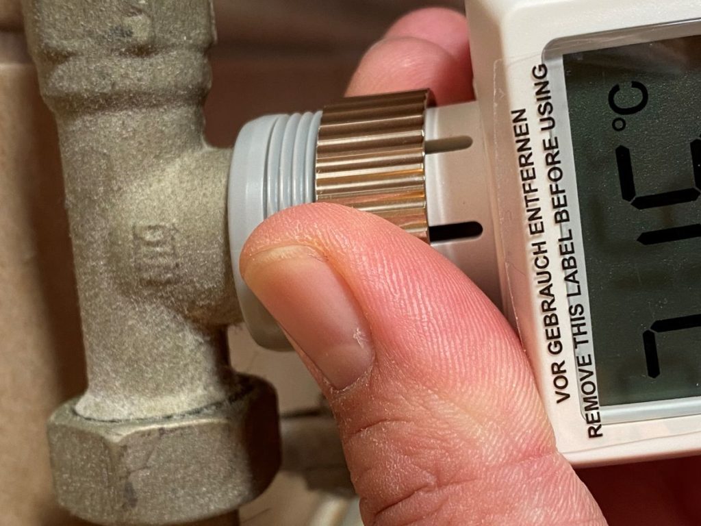 Homematic Ip starter set_smartes Thermostat Ventil