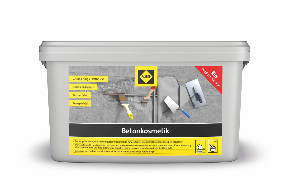 Betonkosmetik Behälter mit Material 1-SAKRET-. Der Behälter ist grau mit gelb-schwarzem Aufdruck,