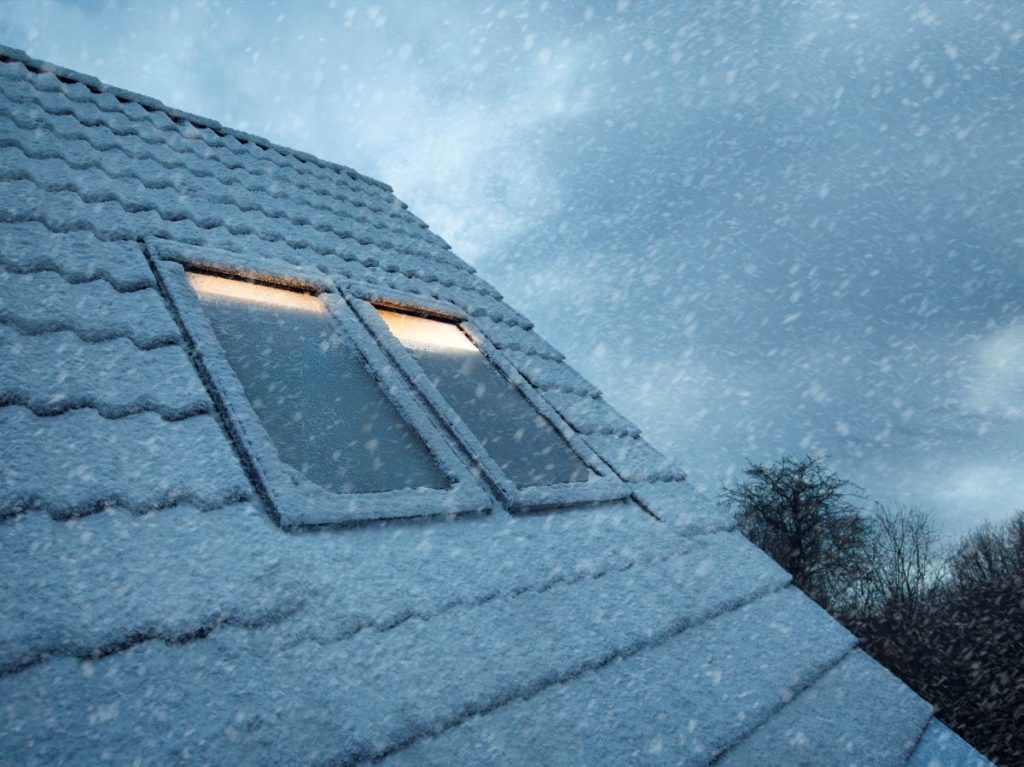 Velux Fenstertausch Dach Winter