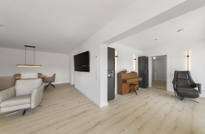 Renovieren – umfassender Ratgeber für Ihr Zuhause 12 Deckenheizung: Sanieren für die Zukunft