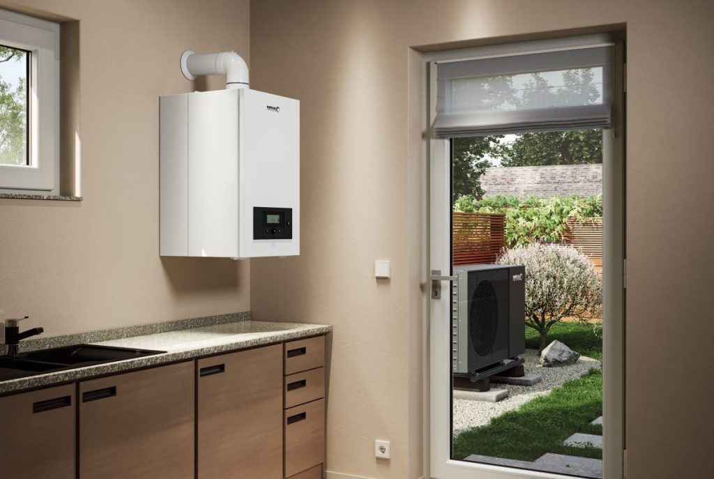 50 Luft-Wasser-Wärmepumpen im Vergleich 11 Brötje Wärmepumpe innen und außen